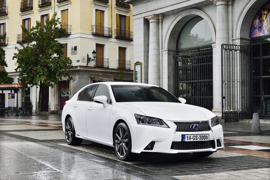 Lexus GS 300h