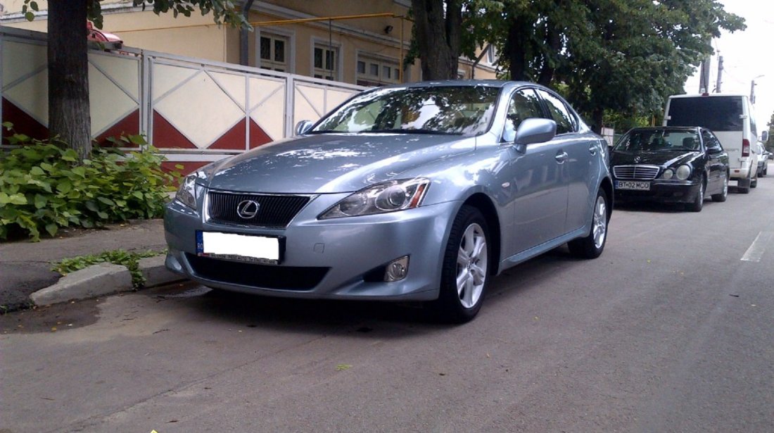 Lexus IS 220 IS220d