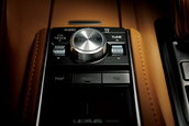 Lexus LC - Versiunea japoneza