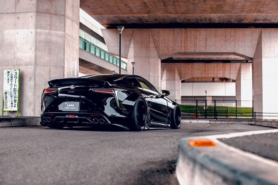 Lexus LC500 de la Liberty Walk