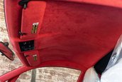 Lexus LFA cu 75 de kilometri la bord