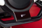 Lexus LFA cu 75 de kilometri la bord