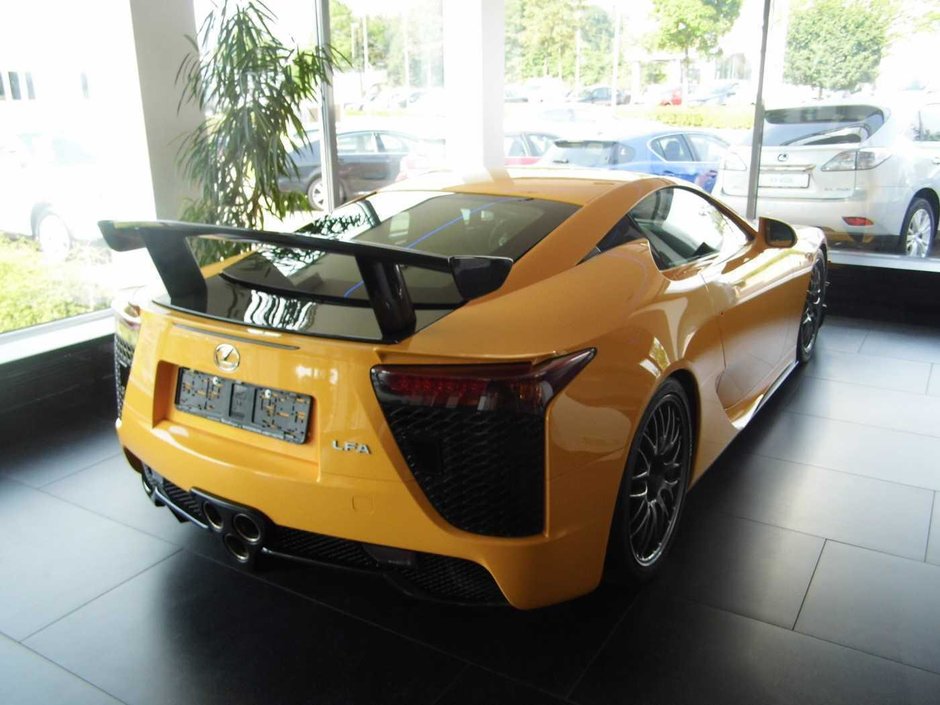 Lexus LFA Nurburgring Package de vanzare