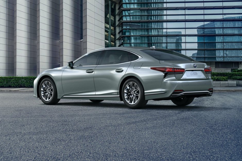 Lexus LS facelift