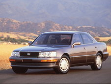 Lexus LS400