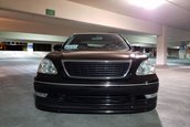 Lexus LS430 cu suspensie pe aer