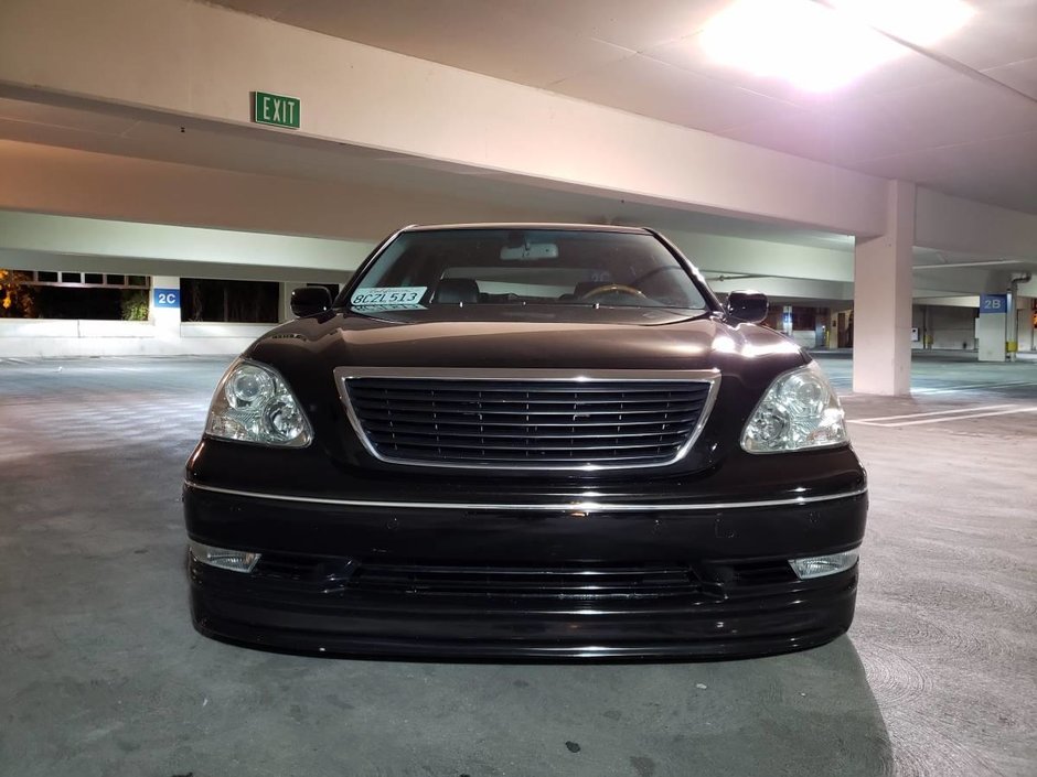 Lexus LS430 cu suspensie pe aer