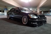 Lexus LS430 cu suspensie pe aer