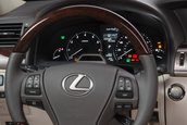 Lexus LS460