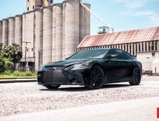 Lexus LS500 cu jante Vossen