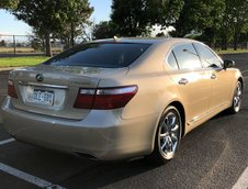 Lexus LS600h L de vanzare