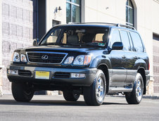 Lexus LX furat si scos la vanzare