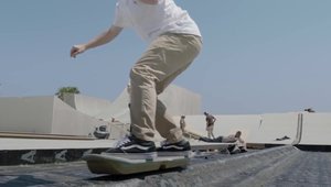 Lexus ne explica modul in care functioneaza skateboard-ul care leviteaza