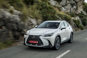 Lexus NX - Galerie foto