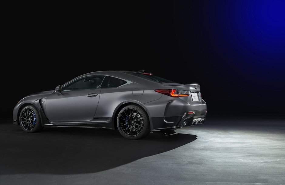 Lexus RC F si GS F 10th Anniversary