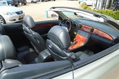 Lexus SC430 cu 491.402 km in bord