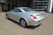 Lexus SC430 cu 491.402 km in bord