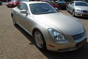 Lexus SC430 cu 491.402 km in bord