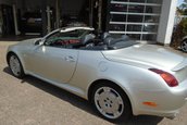 Lexus SC430 cu 491.402 km in bord