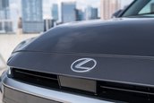 Lexus TX - Galerie foto