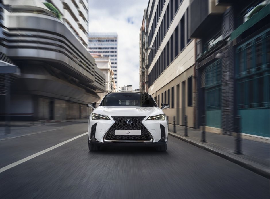 Lexus UX Facelift