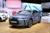 Lexus UX la Paris