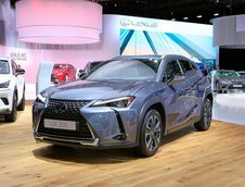 Lexus UX la Paris