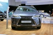 Lexus UX la Paris