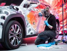 Lexus UX tatuat