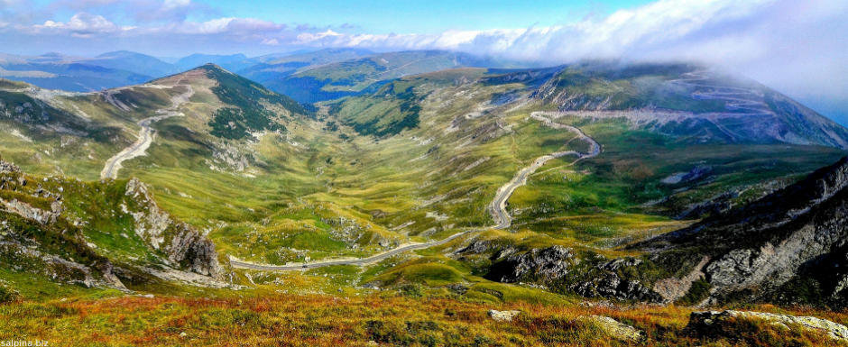 Liber pe Transalpina. Transfagarasanul ramane deocamdata inchis.