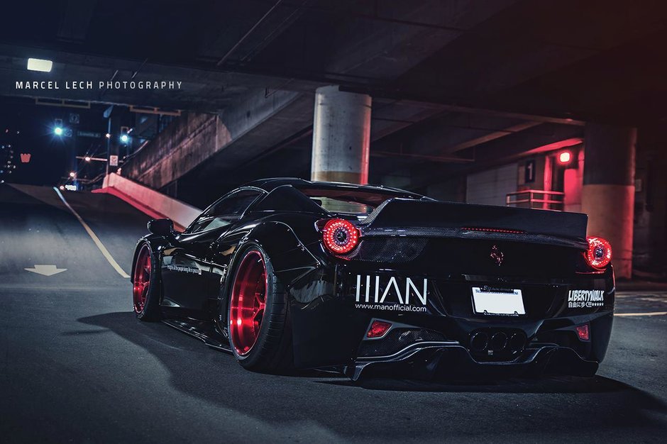 Liberty Walk Ferrari 458 Spider