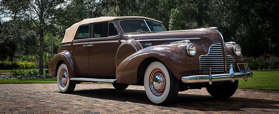 Licitatie pentru Buick-ul Phaeton al lui Humphrey Bogart in Casablanca