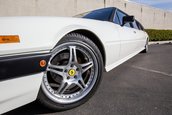 Limuzina Ferrari 400i