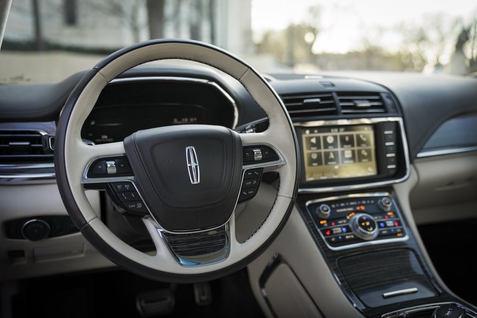 Lincoln Continental Coach Door Edition