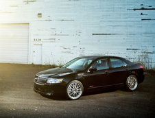 Lincoln MKZ de la H&amp;R Springs