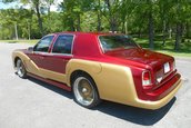 Lincoln Town Car transformat in Rolls-Royce Phantom