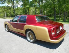 Lincoln Town Car transformat in Rolls-Royce Phantom