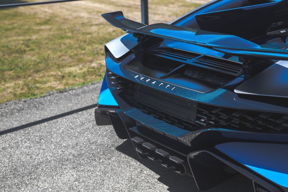 Livrari Bugatti Divo