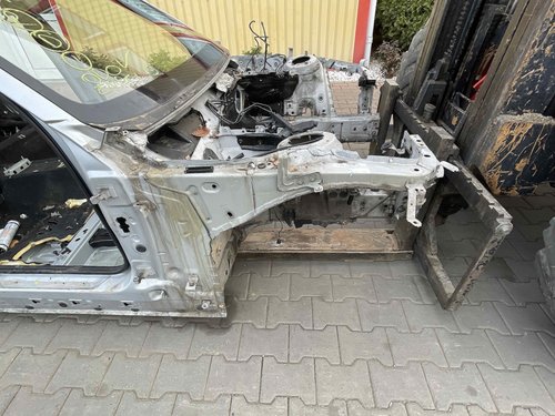 LONJERON DREAPTA BMW SERIA 1 F20 SERIA 1 F20 - - (2011 2015)