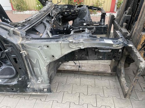 LONJERON DREAPTA BMW SERIA 3 F 30 - - (2015 2018)