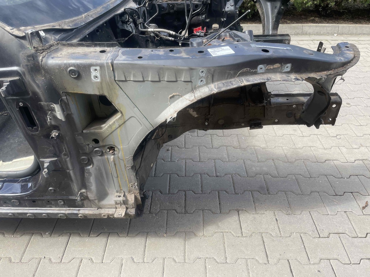 LONJERON DREAPTA BMW SERIA 7 F 01 - - (2013 2015)