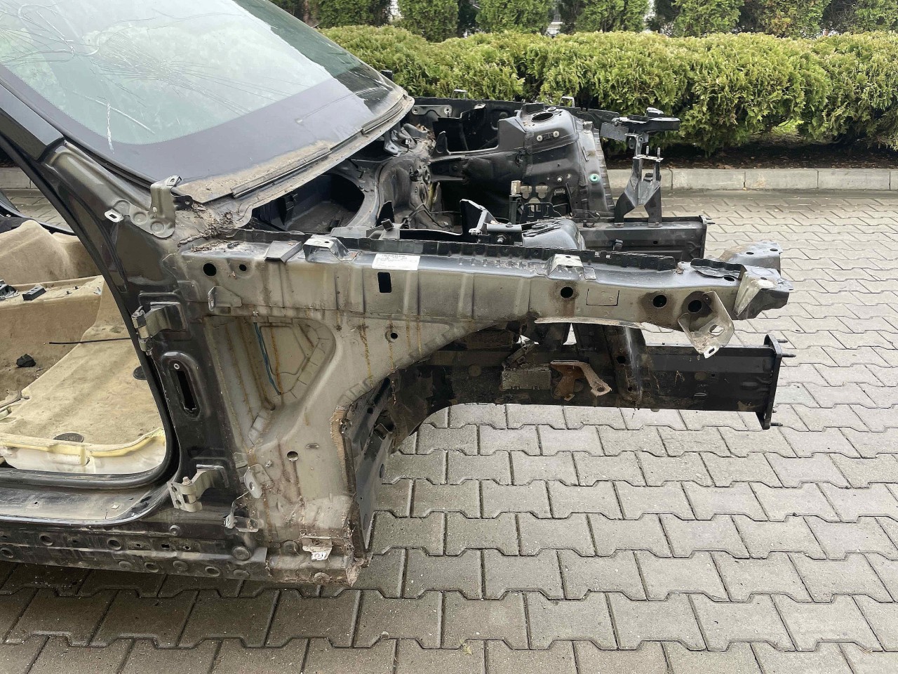 LONJERON DREAPTA BMW X1 - - (2009 2015)