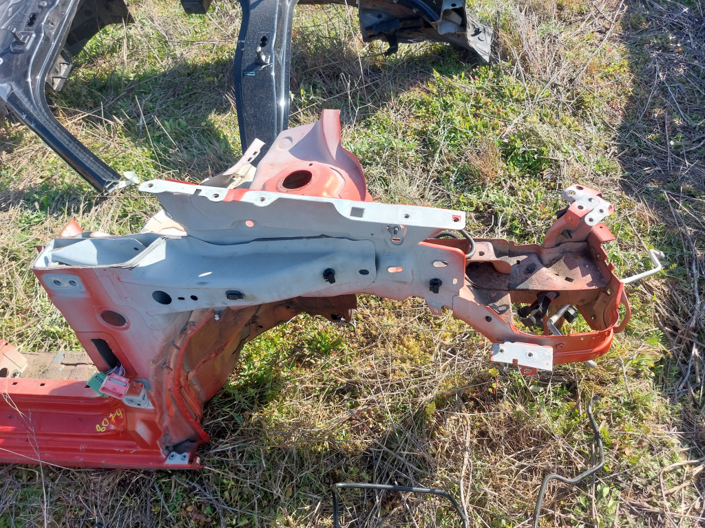 Lonjeron dreapta Citroen C3 1.2 Benzina 2018, PORT ARIPA