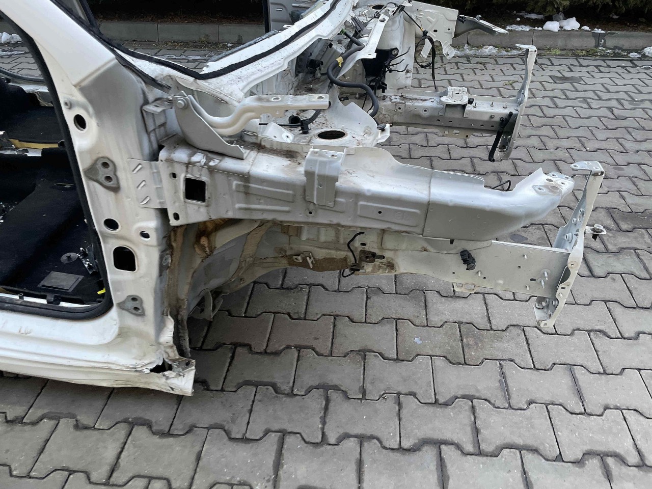 LONJERON DREAPTA FIAT TIPO - - (2015 2020)