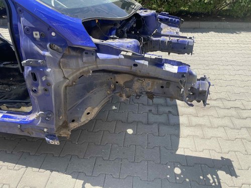 LONJERON DREAPTA FORD FOCUS FOCUS - - (2011 2014)