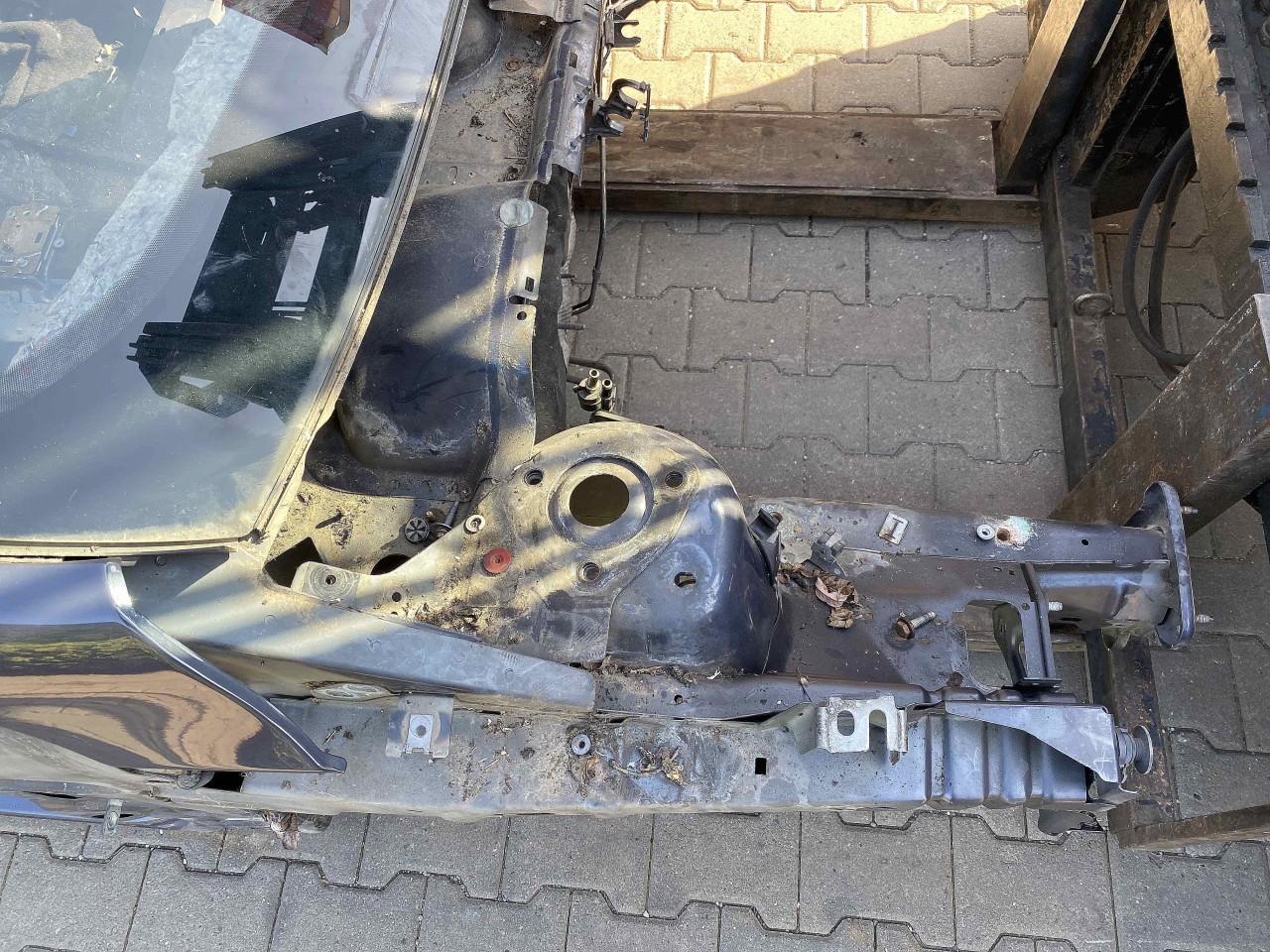 LONJERON DREAPTA FORD KUGA - - (2008 2012)