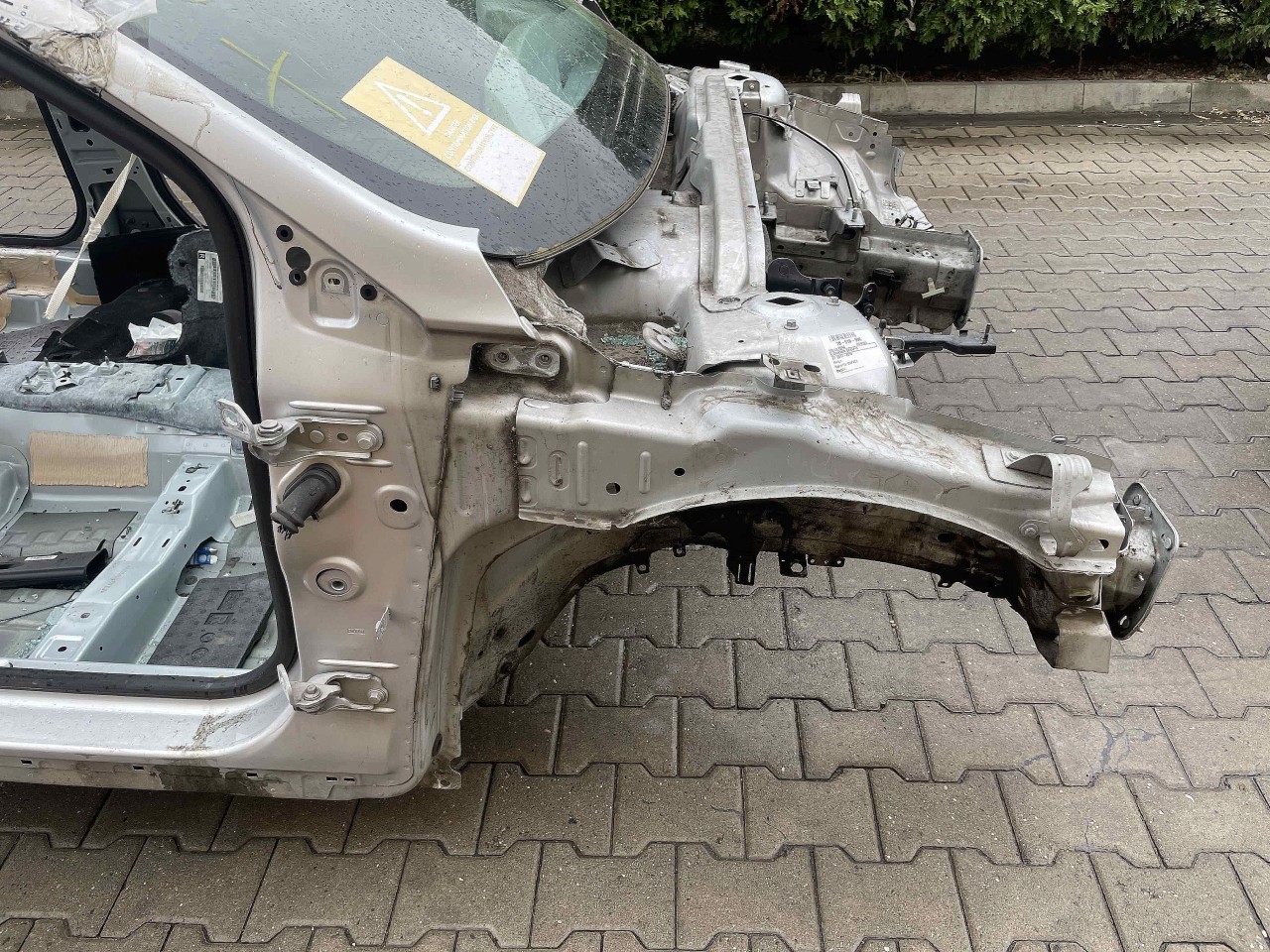 LONJERON DREAPTA FORD MONDEO - - (2014 2019)