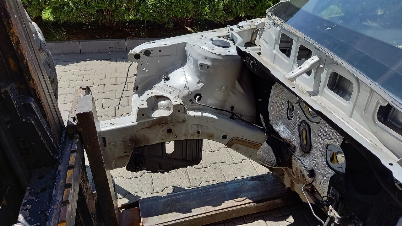 LONJERON DREAPTA HYUNDAI I 30 - - (2007 2012)