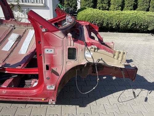 LONJERON DREAPTA HYUNDAI KONA KONA - - (2017 2020)