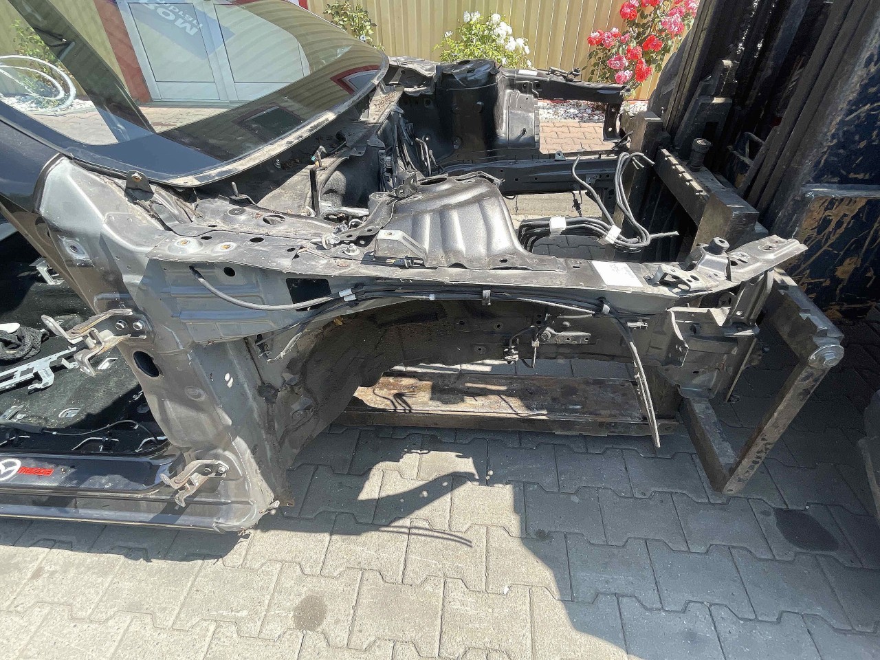 LONJERON DREAPTA MAZDA 3 - - (2013 2018)